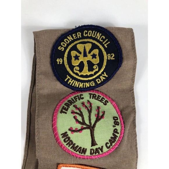 Vintage Brownies Girl Scouts Badges Patches Sash Sooner Council Oklahoma 1980s - Picture 5 of 8